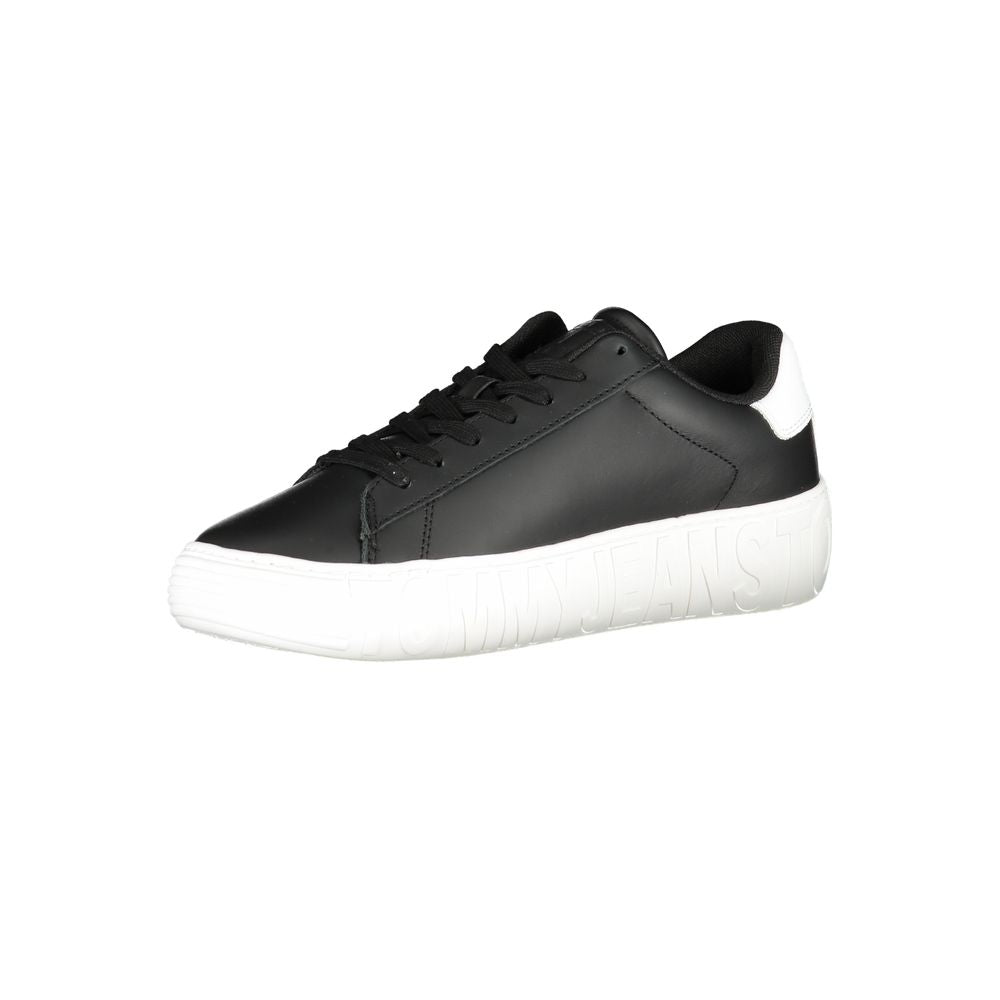 Tommy Hilfiger Sleek Black Sneakers with Contrasting Details