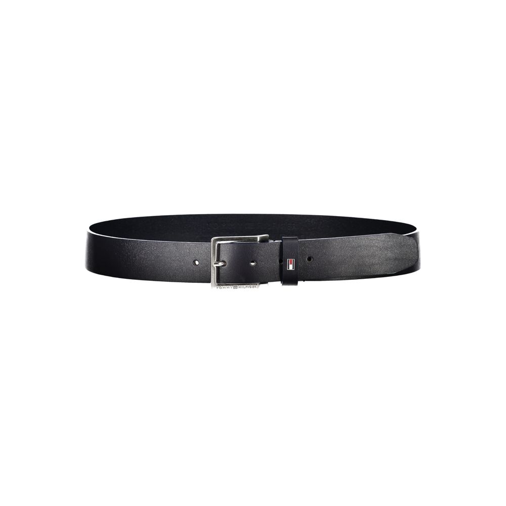 Tommy Hilfiger Elegant Leather Belt with Metal Buckle