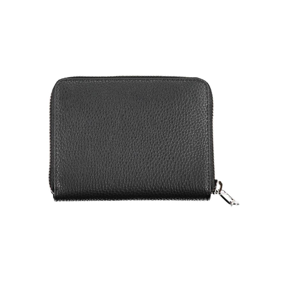 Tommy Hilfiger Sleek Black Polyethylene Wallet