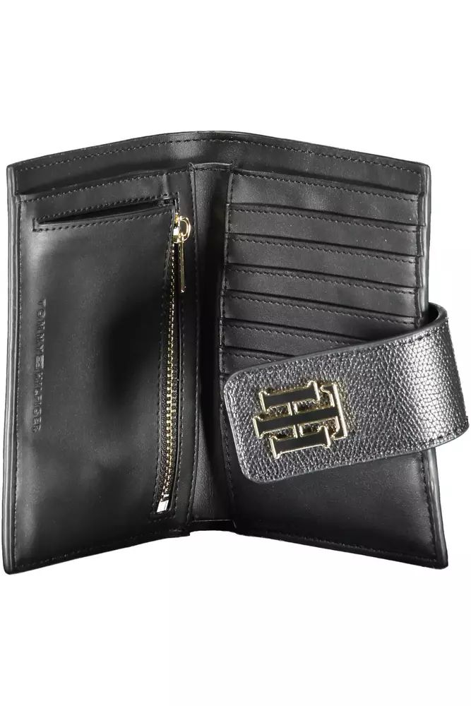 Tommy Hilfiger Elegant Snap-Closure Women's Wallet with Card Slots