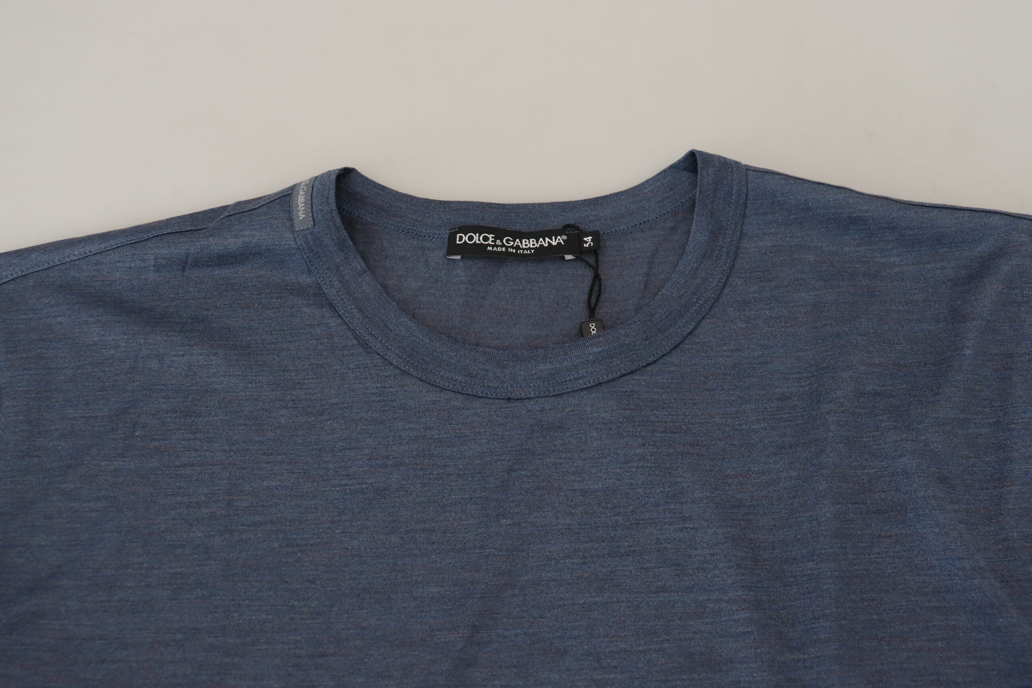 Dolce & Gabbana Silken Blue Crewneck Tee – A Touch of Elegance