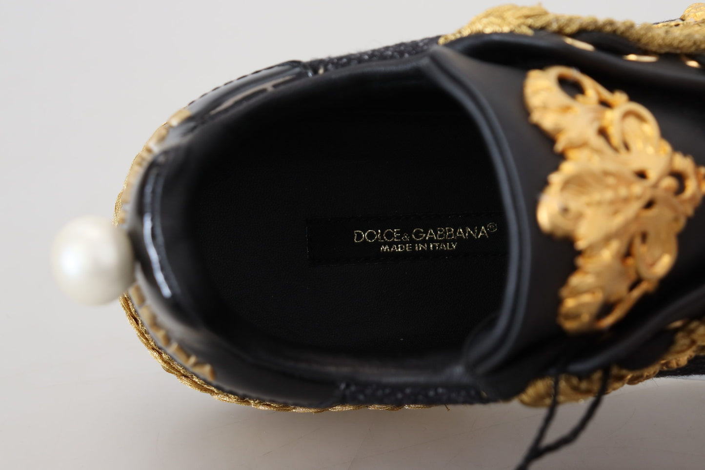 Dolce & Gabbana Elegant Portofino Leather Sneakers in Black