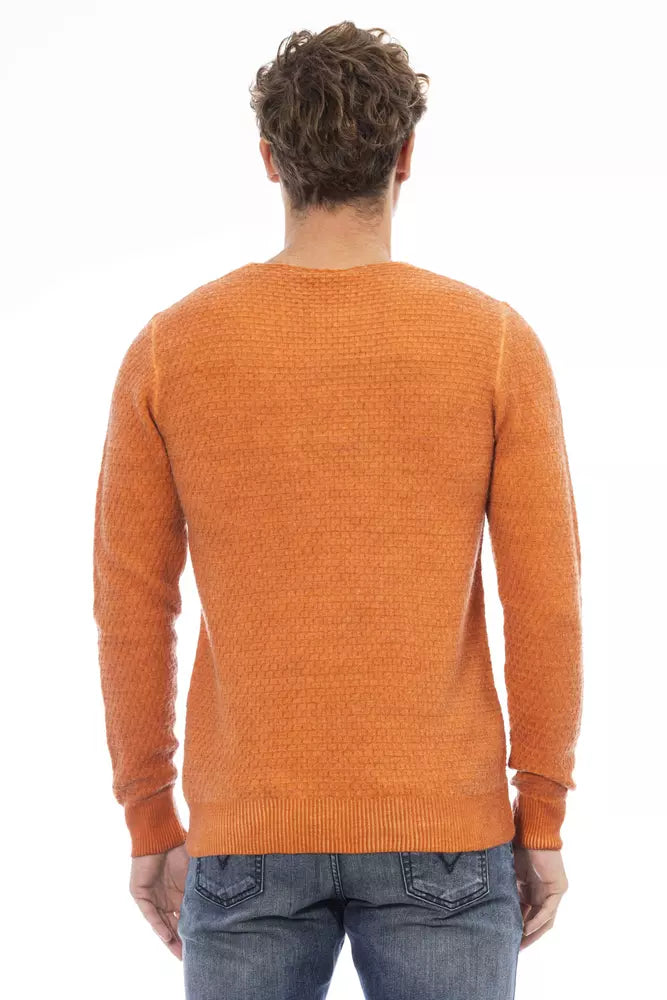 Distretto12 Chic Crew Neck Sweater in Vibrant Orange